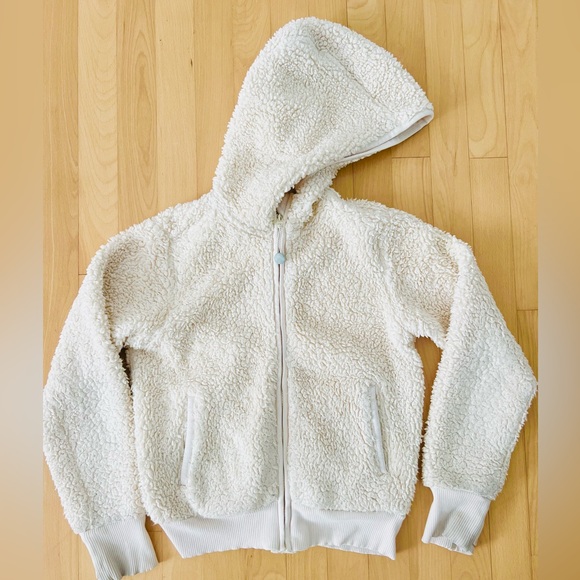 ATHLETA GIRL | Sherpa - Picture 4 of 5